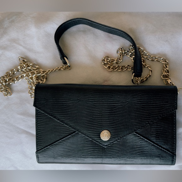 Rebecca Minkoff Handbags - EUC Rebecca Minkoff Black Leather Wallet on Chain